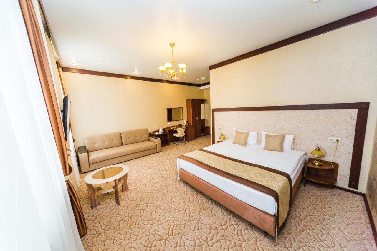 Valeri Classic Hotel Voronezh Ngoại thất bức ảnh