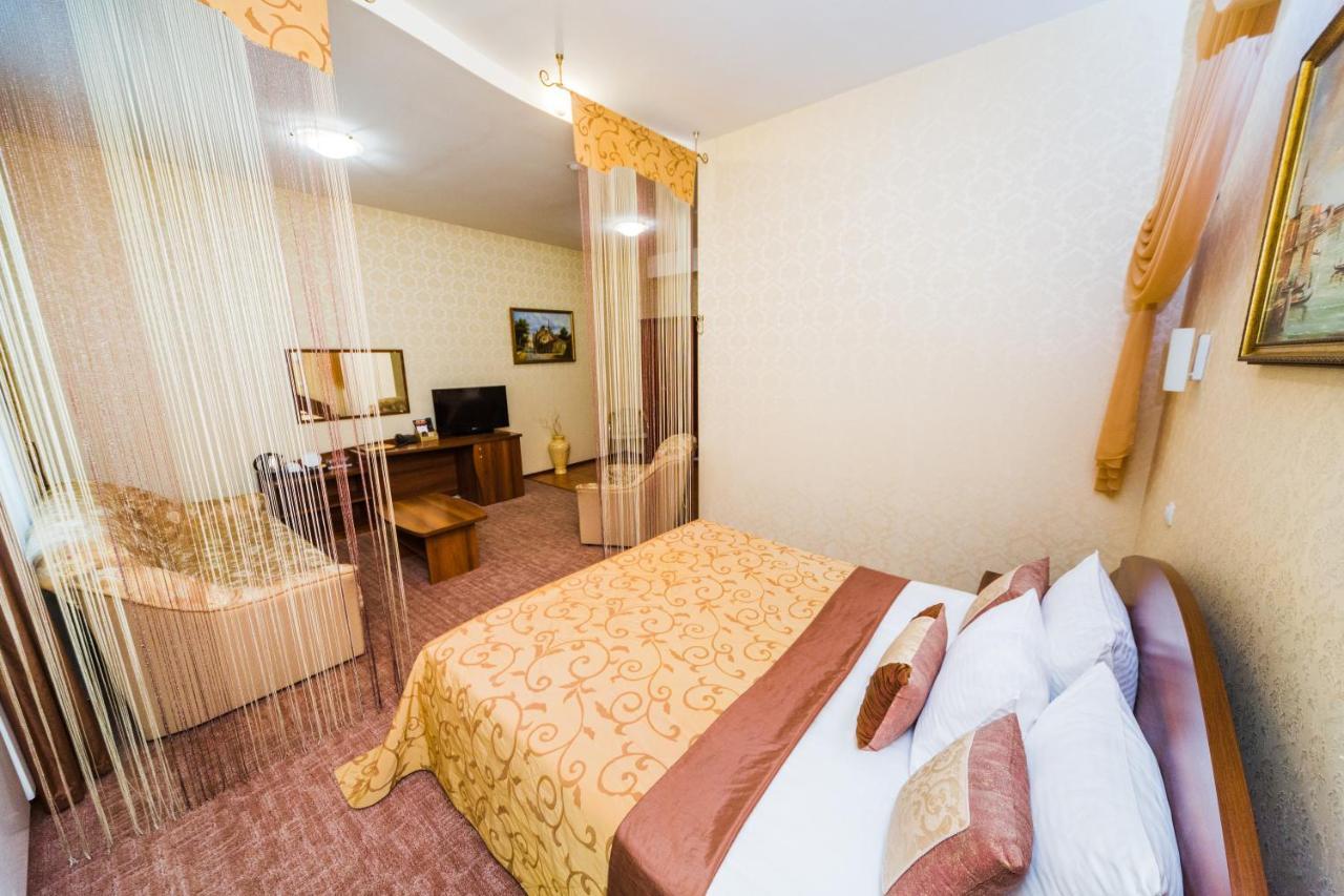 Valeri Classic Hotel Voronezh Ngoại thất bức ảnh