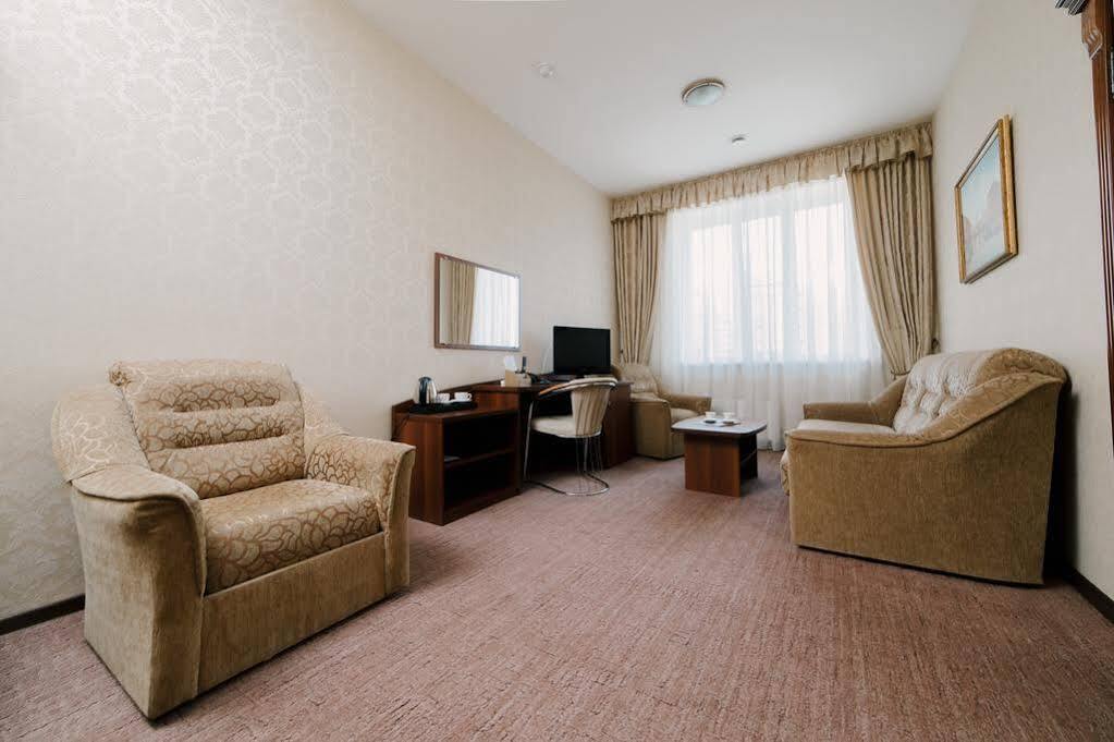 Valeri Classic Hotel Voronezh Ngoại thất bức ảnh